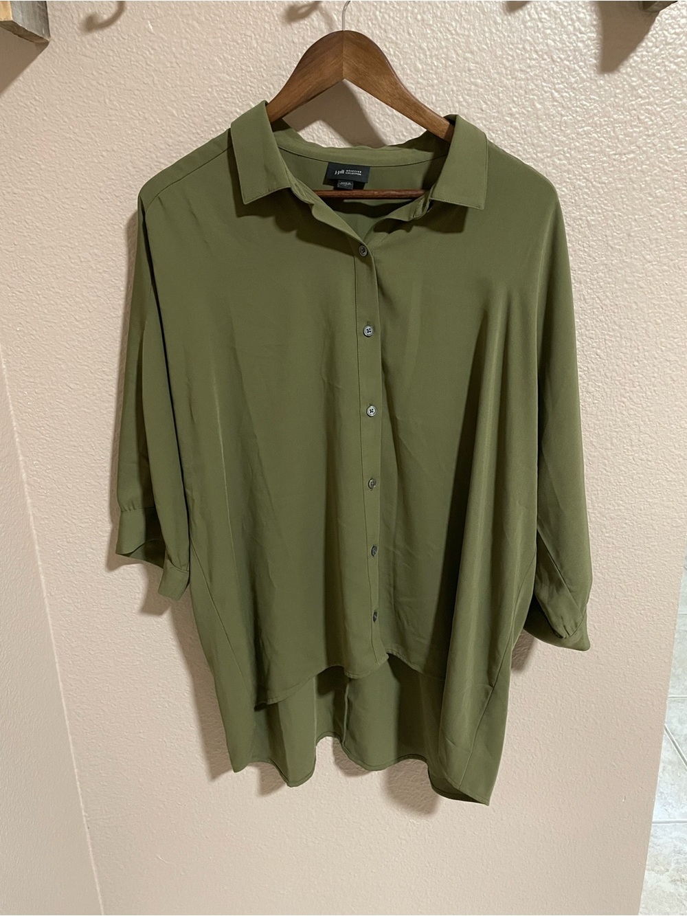 J. Jill Wearever Lightweight Olive Green Button-Up Blouse